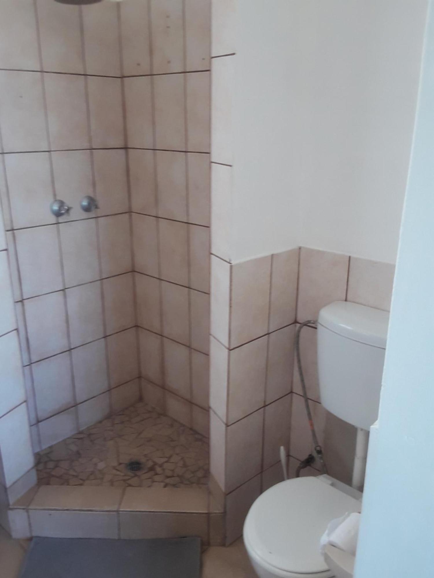 Ditsem Guest Farm Upington Værelse billede